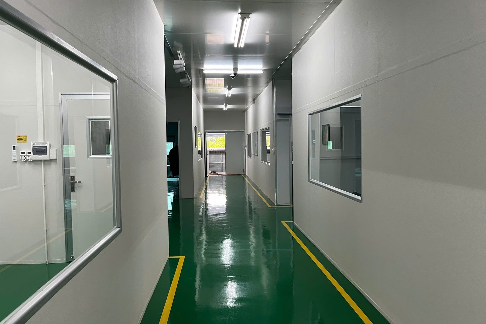 Onospod Vietnam factory interior corridor and production rooms