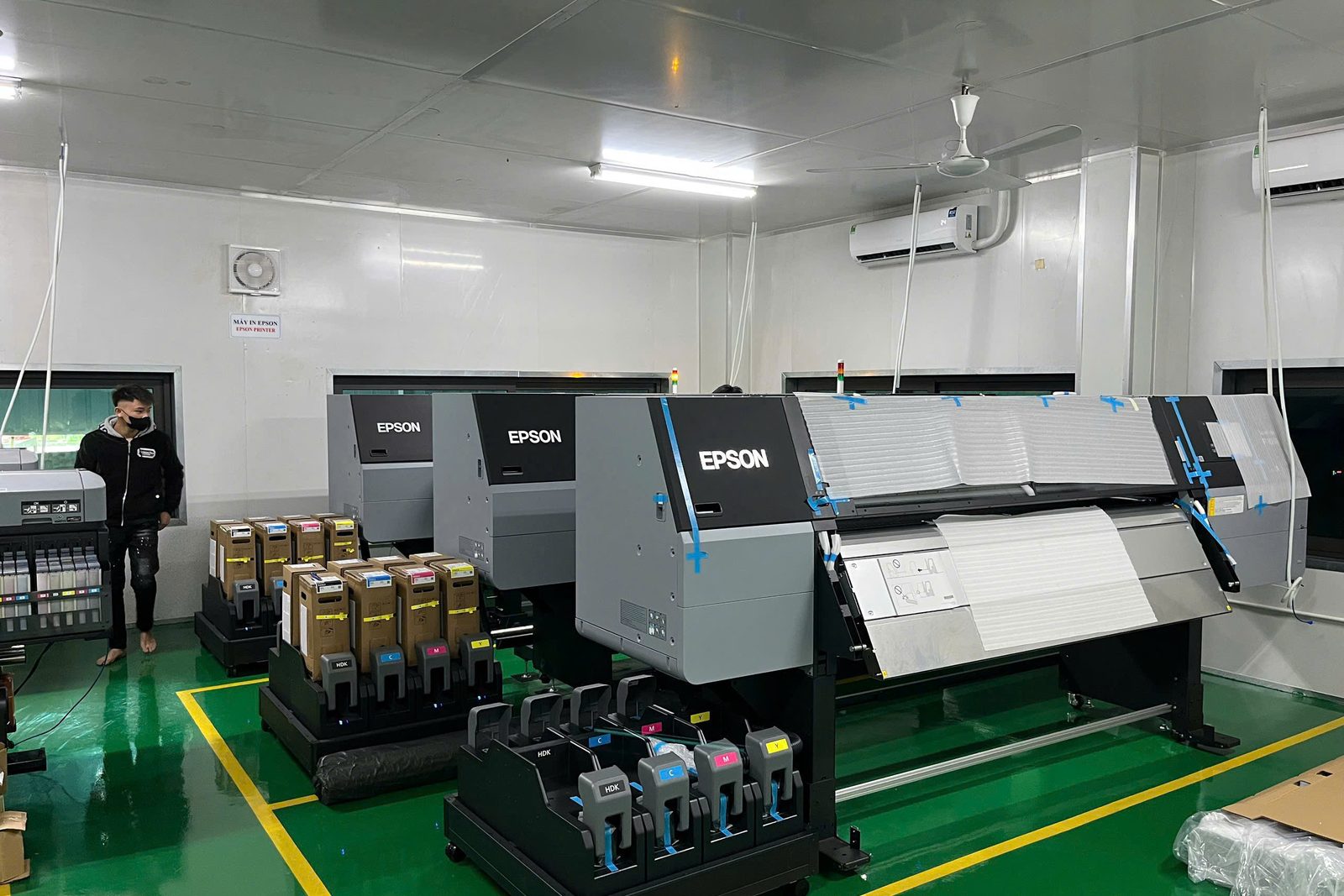 Custom Jersey Manufacturer 10 Epson sublimation printing machines in Onospod Vietnam factory