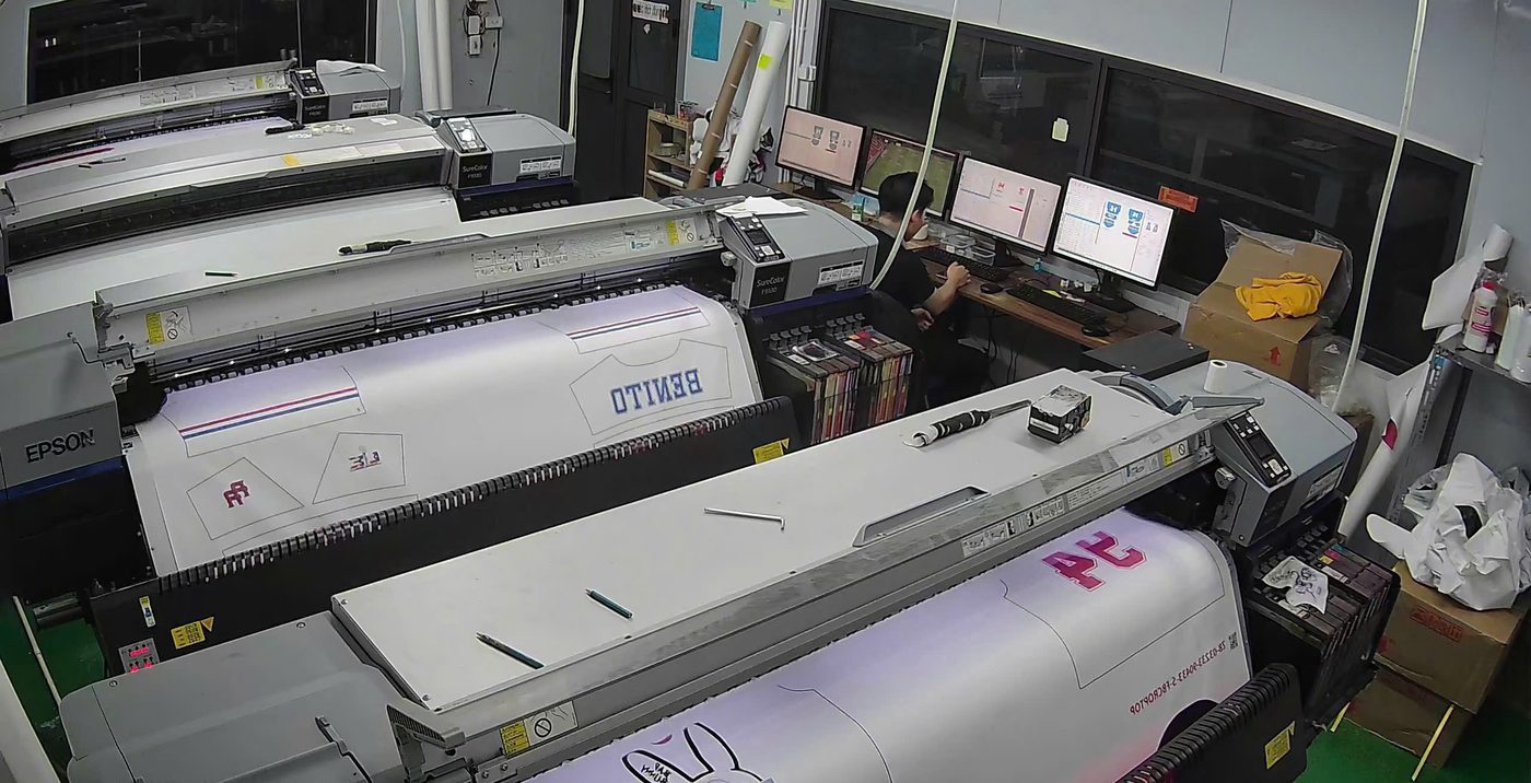 Print on Demand Manufacturer 17 Onospod printing floor — Epson sublimation printers in production