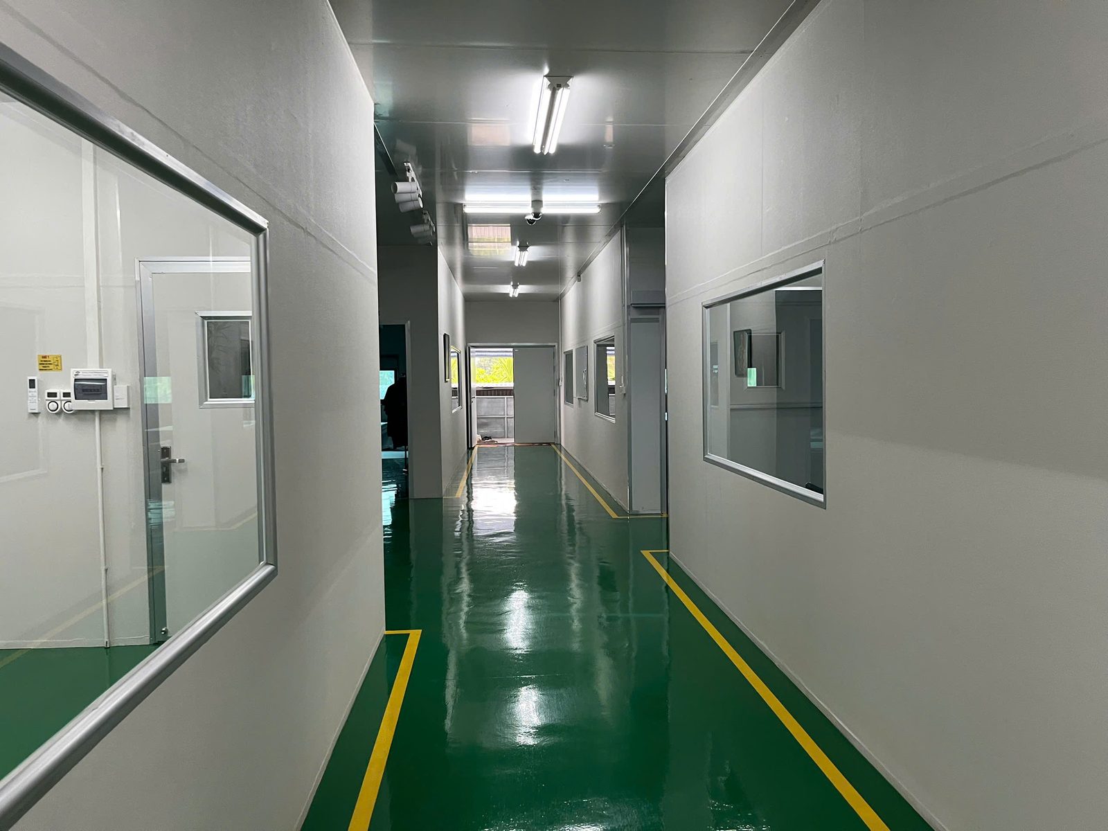 Onospod Vietnam factory corridor