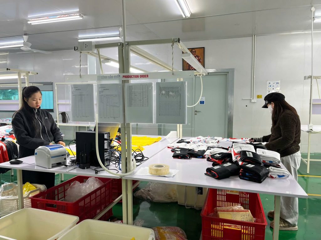 pod packing room