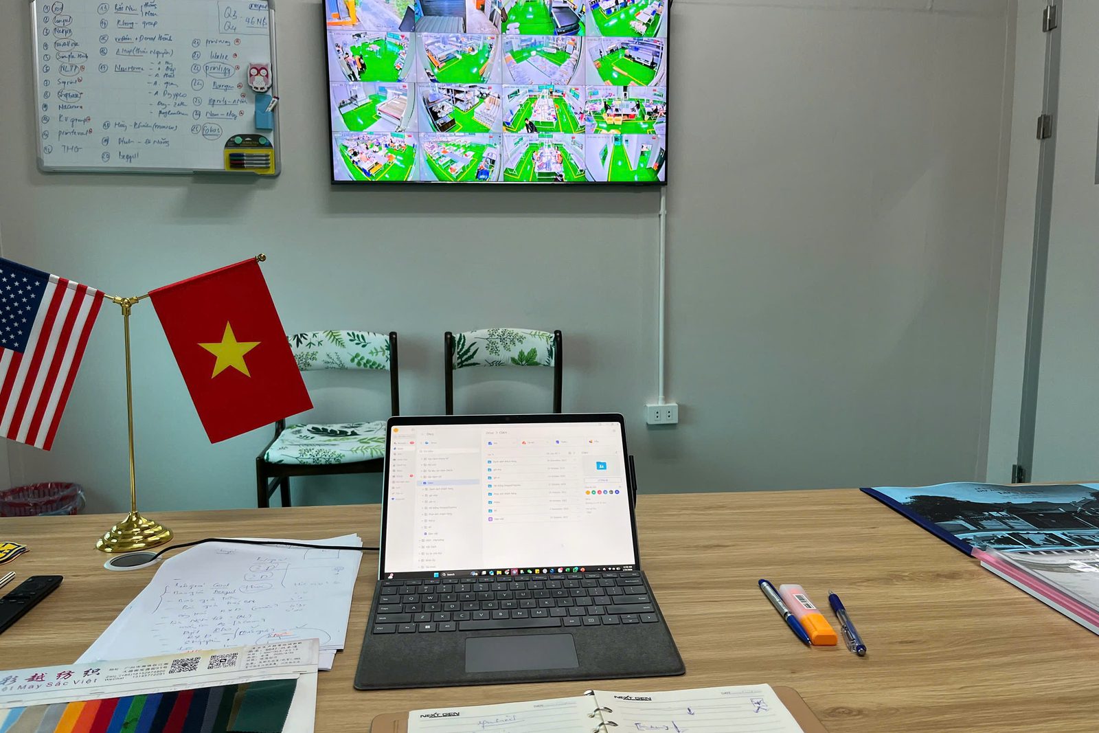 Shopify Print on Demand Supplier 13 International buyer meeting at Onospod Vietnam